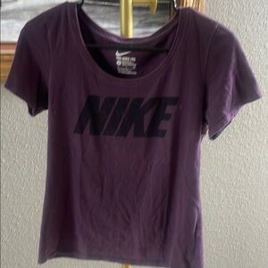 Nike Purple Graphic Crop Tee